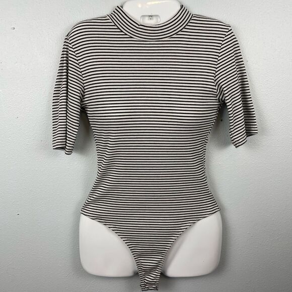 Hearts & Hips Black and White Striped Bodysuit Size L EUC - Picture 1 of 4